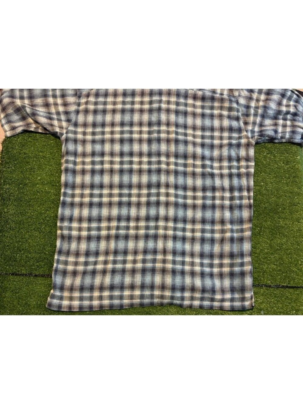 Patagonia shirt mens XL blue gray short sleeve plaid hiking outdoor pocktets - Picture 12 of 14